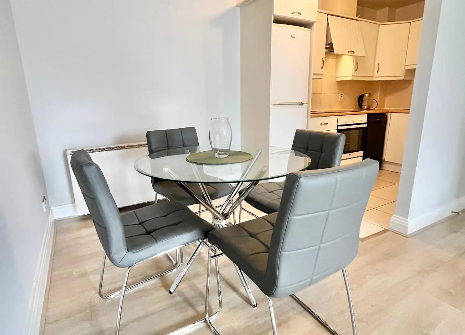 Dublin City Apartment - 2 Bedrooms 0*,